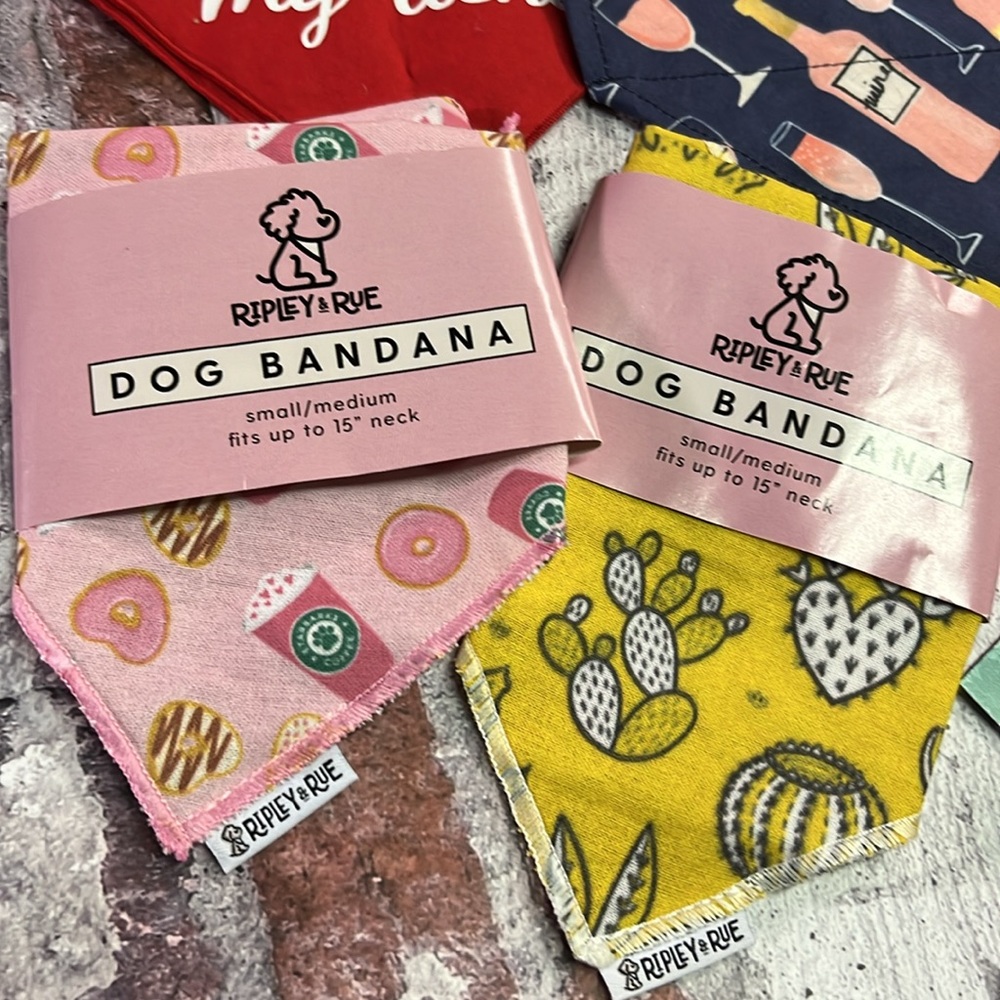 NWT Lot of 8 Small Size Dog Bandanas & Collars - Picture 3 of 10
